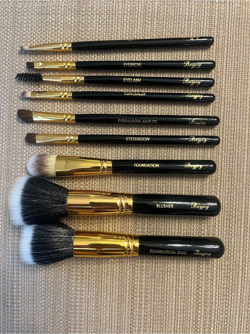 9–Piece Black & Gold Makeup Brush Set - Foundation, Blusher, Eyeshadow